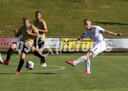 Fussball. Freundschaftsspiel. Koettmannsdorf gegen Austria Klagenfurt.   Lukas Valentin Perdacher (Koettmannsdorf),  Christopher Brian Cvetko  (Klagenfurt). Klagenfurt, am 28.6.2021.
Foto: Kuess
www.qspictures.net
---
pressefotos, pressefotografie, kuess, qs, qspictures, sport, bild, bilder, bilddatenbank