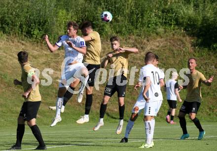 Fussball. Freundschaftsspiel. Koettmannsdorf gegen Austria Klagenfurt.   Nicolas Manuel Modritz, Denis Tomic (Koettmannsdorf),  Herbert Paul  (Klagenfurt). Klagenfurt, am 28.6.2021.
Foto: Kuess
www.qspictures.net
---
pressefotos, pressefotografie, kuess, qs, qspictures, sport, bild, bilder, bilddatenbank