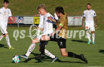 Fussball. Freundschaftsspiel. Koettmannsdorf gegen Austria Klagenfurt.    Stephan Borovnik (Koettmannsdorf),  Hubert Griesebner (Klagenfurt). Klagenfurt, am 28.6.2021.
Foto: Kuess
www.qspictures.net
---
pressefotos, pressefotografie, kuess, qs, qspictures, sport, bild, bilder, bilddatenbank