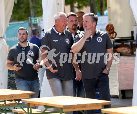 Fussball. Bundesliga. Austria Klagenfurt. Aufstiegsfeier, Mannschaftspraesentation.  Trainer Peter Pacult, Matthias Imhof. Klagenfurt, am 10.7.2021.
Foto: Kuess
www.qspictures.net
---
pressefotos, pressefotografie, kuess, qs, qspictures, sport, bild, bilder, bilddatenbank