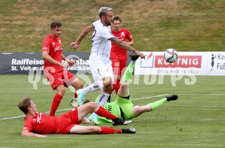 Fussball Bundesliga. Terstspiel. FC St. Veit gegen SK Austria Klagenfurt.  Rene Arno Robitsch (St.Veit), Markus Pink  (Klagenfurt). St. Veit, am 13.7.2021.
Foto: Kuess
---
pressefotos, pressefotografie, kuess, qs, qspictures, sport, bild, bilder, bilddatenbank