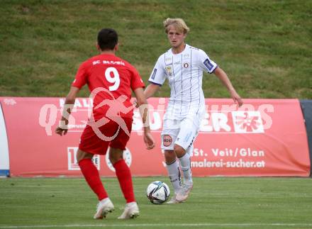 Fussball Bundesliga. Terstspiel. FC St. Veit gegen SK Austria Klagenfurt.   Lukas Strasser (St.Veit),  Thomas Roberts (Klagenfurt). St. Veit, am 13.7.2021.
Foto: Kuess
---
pressefotos, pressefotografie, kuess, qs, qspictures, sport, bild, bilder, bilddatenbank