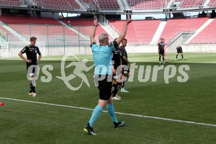 Fussball Bundesliga Testspiel Austria Klagenfurt.  Schiedsrichter Thomas Froehlacher. Klagenfurt, am 19.7.2021.
Foto: Kuess
www.qspictures.net
---
pressefotos, pressefotografie, kuess, qs, qspictures, sport, bild, bilder, bilddatenbank