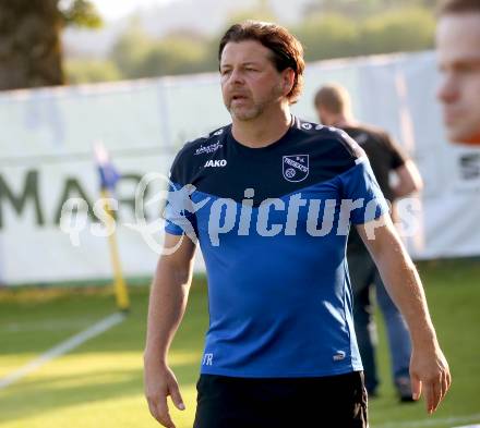 Fussball Regionalliga. SK Treibach gegen Ried Amateure (Junge Wikinger Ried). Trainer Martin Kaiser  (Treibach), Treibach, am 23.7.2021.
Foto: Kuess
---
pressefotos, pressefotografie, kuess, qs, qspictures, sport, bild, bilder, bilddatenbank