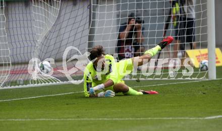 Fussball. Bundesliga. SK Austria Klagenfurt gegen WAC. Philipp Menzel  (Klagenfurt). Klagenfurt, am 25.7.2021.
Foto: Kuess
www.qspictures.net
---
pressefotos, pressefotografie, kuess, qs, qspictures, sport, bild, bilder, bilddatenbank