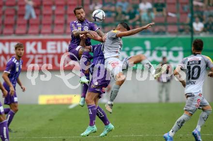 Fussball. Bundesliga. SK Austria Klagenfurt gegen WAC. Philipp Huetter, Nicolas Wimmer (Klagenfurt), Tai Baribo (WAC). Klagenfurt, am 25.7.2021.
Foto: Kuess
www.qspictures.net
---
pressefotos, pressefotografie, kuess, qs, qspictures, sport, bild, bilder, bilddatenbank