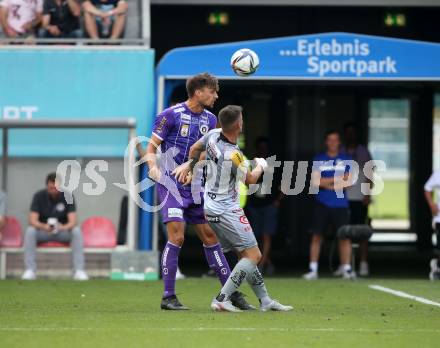 Fussball. Bundesliga. SK Austria Klagenfurt gegen WAC. Thorsten Mahrer,   (Klagenfurt), Dario Vizinger (WAC). Klagenfurt, am 25.7.2021.
Foto: Kuess
www.qspictures.net
---
pressefotos, pressefotografie, kuess, qs, qspictures, sport, bild, bilder, bilddatenbank