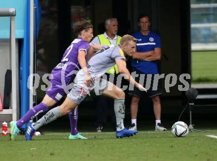 Fussball. Bundesliga. SK Austria Klagenfurt gegen WAC.  Alex Timossi Andersson (Klagenfurt), Jonathan Scherzer (WAC). Klagenfurt, am 25.7.2021.
Foto: Kuess
www.qspictures.net
---
pressefotos, pressefotografie, kuess, qs, qspictures, sport, bild, bilder, bilddatenbank