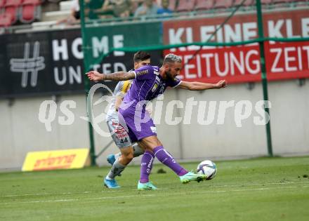 Fussball. Bundesliga. SK Austria Klagenfurt gegen WAC. Markus Pink,  (Klagenfurt), Luka Lochoshvili  (WAC). Klagenfurt, am 25.7.2021.
Foto: Kuess
www.qspictures.net
---
pressefotos, pressefotografie, kuess, qs, qspictures, sport, bild, bilder, bilddatenbank