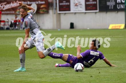 Fussball. Bundesliga. SK Austria Klagenfurt gegen WAC.  Maximiliano Moreira Romero (Klagenfurt), Thorsten Roecher (WAC). Klagenfurt, am 25.7.2021.
Foto: Kuess
www.qspictures.net
---
pressefotos, pressefotografie, kuess, qs, qspictures, sport, bild, bilder, bilddatenbank