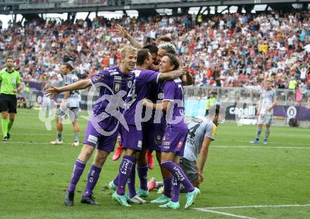 Fussball. Bundesliga. SK Austria Klagenfurt gegen WAC. Torjubel  Thorsten Mahrer,  Philipp Huetter, Christopher Brian Cvetko, Alex Timossi Andersson  (Klagenfurt). Klagenfurt, am 25.7.2021.
Foto: Kuess
www.qspictures.net
---
pressefotos, pressefotografie, kuess, qs, qspictures, sport, bild, bilder, bilddatenbank