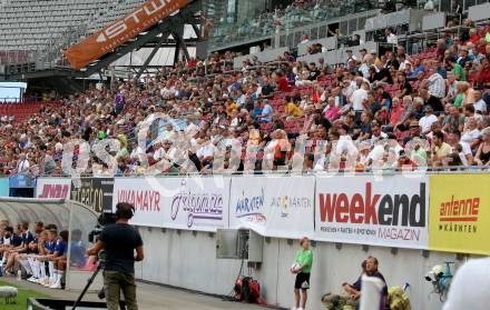 Fussball. Bundesliga. SK Austria Klagenfurt gegen TSV Hartberg.   Fans (Klagenfurt). Klagenfurt, am 7.8.2021.
Foto: Kuess
www.qspictures.net
---
pressefotos, pressefotografie, kuess, qs, qspictures, sport, bild, bilder, bilddatenbank