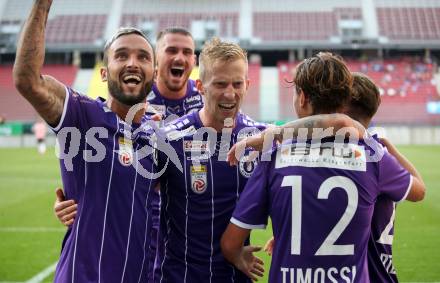 Fussball. Bundesliga. SK Austria Klagenfurt gegen TSV Hartberg.   Torjubel  Alex Timossi Andersson, Florian Rieder, Christopher Brian Cvetko, Markus Pink, Turgay Gemicibasi (Klagenfurt). Klagenfurt, am 7.8.2021.
Foto: Kuess
www.qspictures.net
---
pressefotos, pressefotografie, kuess, qs, qspictures, sport, bild, bilder, bilddatenbank