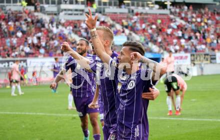 Fussball. Bundesliga. SK Austria Klagenfurt gegen TSV Hartberg.   Torjubel  Florian Rieder, Christopher Brian Cvetko (Klagenfurt). Klagenfurt, am 7.8.2021.
Foto: Kuess
www.qspictures.net
---
pressefotos, pressefotografie, kuess, qs, qspictures, sport, bild, bilder, bilddatenbank