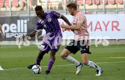 Fussball. Bundesliga. SK Austria Klagenfurt gegen TSV Hartberg.   Gloire Amanda,  (Klagenfurt), Thomas Rotter (Hartberg). Klagenfurt, am 7.8.2021.
Foto: Kuess
www.qspictures.net
---
pressefotos, pressefotografie, kuess, qs, qspictures, sport, bild, bilder, bilddatenbank