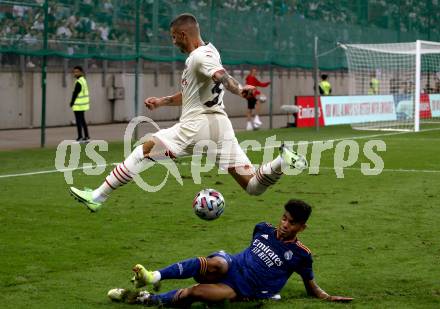 Fussball. Testspiel. Real Madrid gegen AC Milan. Antonio Blanco Conde, (Real Madrid), Rade Krunic  (AC Milan). Klagenfurt Woerthersee Stadion, am 8.8.2021.
Foto: Kuess
www.qspictures.net
---
pressefotos, pressefotografie, kuess, qs, qspictures, sport, bild, bilder, bilddatenbank