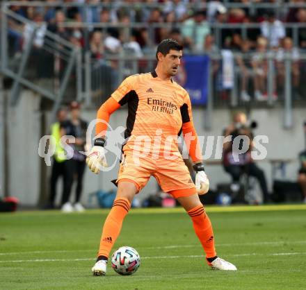 Fussball. Testspiel. Real Madrid gegen AC Milan. Thibaut Courtois (Real Madrid). Klagenfurt Woerthersee Stadion, am 8.8.2021.
Foto: Kuess
www.qspictures.net
---
pressefotos, pressefotografie, kuess, qs, qspictures, sport, bild, bilder, bilddatenbank