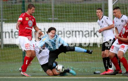 Fussball Regionalliga. SV Spittal gegen Gurten. Aric Leon Haimburger (Spittal),  Tobias Schott (Gurten). Spittal, 6.8.2021.
Fotos: Kuess
---
pressefotos, pressefotografie, kuess, qs, qspictures, sport, bild, bilder, bilddatenbank