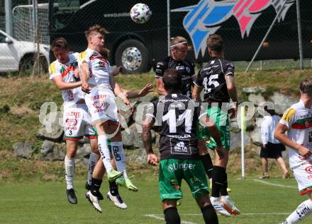 Fussball Regionalliga. WAC Amateure gegen FC Gleisdorf 09.  Michael Brugger, Fabian Tauchhammer (WAC),  Marco Koefler  (Gleisdorf). St. Andrae, am 14.8.2021.
Foto: Kuess
---
pressefotos, pressefotografie, kuess, qs, qspictures, sport, bild, bilder, bilddatenbank