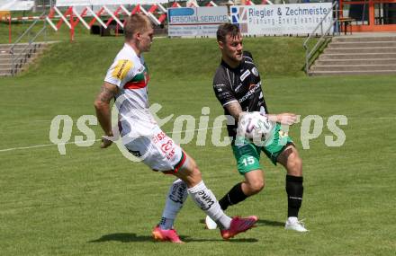 Fussball Regionalliga. WAC Amateure gegen FC Gleisdorf 09.  Marcel Holzer
 (WAC),  Marco Koefler  (Gleisdorf). St. Andrae, am 14.8.2021.
Foto: Kuess
---
pressefotos, pressefotografie, kuess, qs, qspictures, sport, bild, bilder, bilddatenbank