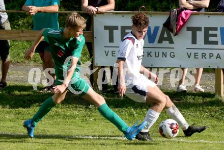 Fussball 1. KLasse C. St. Urban gegen St. Veit.  Adrian Schaffer (St. Urban),   Lukas Bernhard Unterweger (St. Veit). St. Urban, am 15.8.2021.
Foto: Kuess
---
pressefotos, pressefotografie, kuess, qs, qspictures, sport, bild, bilder, bilddatenbank