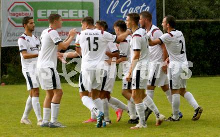 Fussball 1. KLasse C. St. Urban gegen St. Veit. Torjubel  Edin Serdarevic (St. Veit). St. Urban, am 15.8.2021.
Foto: Kuess
---
pressefotos, pressefotografie, kuess, qs, qspictures, sport, bild, bilder, bilddatenbank