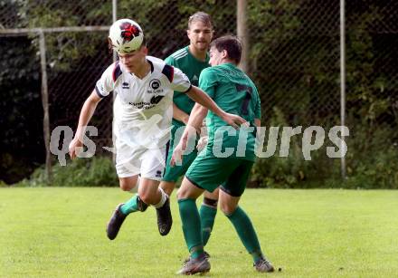 Fussball 1. KLasse C. St. Urban gegen St. Veit.   Florian Kraschl (St. Urban),    Lukas Bernhard Unterweger (St. Veit). St. Urban, am 15.8.2021.
Foto: Kuess
---
pressefotos, pressefotografie, kuess, qs, qspictures, sport, bild, bilder, bilddatenbank