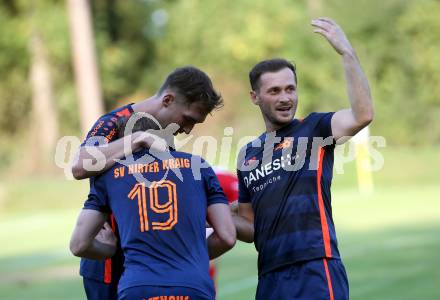 Fussball. Kaerntner Liga. ATUS Ferlach gegen Kraig.  Torjubel Martin Franz Alexander Lamzari, Moritz Johannes Kirbach,  Mario Antunovic (Kraig). Ferlach, am 21.8.2021.
Foto: Kuess
www.qspictures.net
---
pressefotos, pressefotografie, kuess, qs, qspictures, sport, bild, bilder, bilddatenbank