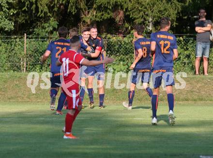 Fussball. Kaerntner Liga. ATUS Ferlach gegen Kraig. Torjubel (Kraig). Ferlach, am 21.8.2021.
Foto: Kuess
www.qspictures.net
---
pressefotos, pressefotografie, kuess, qs, qspictures, sport, bild, bilder, bilddatenbank