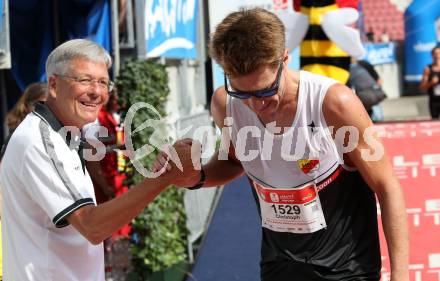 Kaernten laeuft. Landeshauptmann Peter Kaiser, Christoph Lorber. Velden, am 22.8.2021.
Foto: Kuess
---
pressefotos, pressefotografie, kuess, qs, qspictures, sport, bild, bilder, bilddatenbank