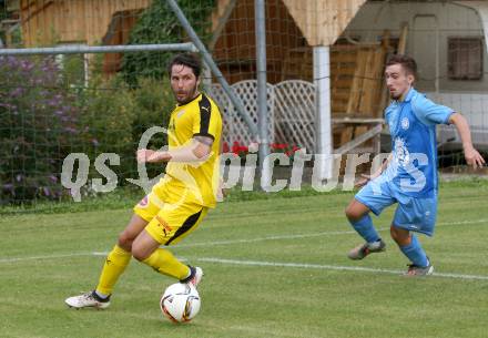 Fussball. Unterliga West. Lind gegen VSV. Luka Bizjan, (Lind), Manuel Lips  (VSV). Lind, am 21.8.2021.
Foto: Kuess
www.qspictures.net
---
pressefotos, pressefotografie, kuess, qs, qspictures, sport, bild, bilder, bilddatenbank