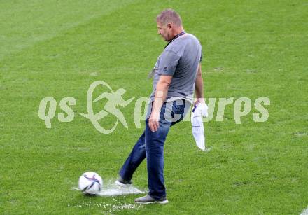 Fussball. Bundesliga. SK Austria Klagenfurt gegen WSG Tirol.  Regenunterbrechung. Klagenfurt, am 28.8.2021.
Foto: Kuess
www.qspictures.net
---
pressefotos, pressefotografie, kuess, qs, qspictures, sport, bild, bilder, bilddatenbank