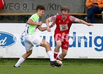 Fussball Kaerntner Liga. St. Andrae/WAC Juniors gegen Feldkirchen. Elias Christoph Gollmann  (St. Andrae),  Nikola Pavicevic (Feldkirchen). St. Andrae, am 27.8.2021.
Foto: Kuess
---
pressefotos, pressefotografie, kuess, qs, qspictures, sport, bild, bilder, bilddatenbank