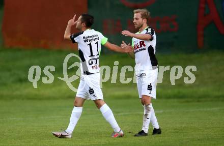 Fussball Kaerntner Liga. St. Andrae/WAC Juniors gegen Feldkirchen. Torjubel  Kevin Alfons Bretis, David Tamegger,  (Feldkirchen). St. Andrae, am 27.8.2021.
Foto: Kuess
---
pressefotos, pressefotografie, kuess, qs, qspictures, sport, bild, bilder, bilddatenbank