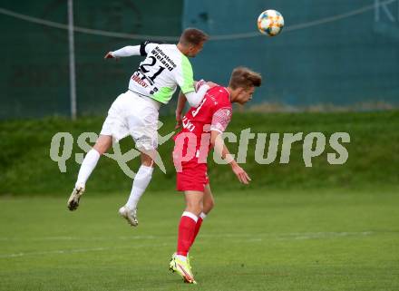 Fussball Kaerntner Liga. St. Andrae/WAC Juniors gegen Feldkirchen. Elias Johann Dorner  (St. Andrae),  Josef Hudelist (Feldkirchen). St. Andrae, am 27.8.2021.
Foto: Kuess
---
pressefotos, pressefotografie, kuess, qs, qspictures, sport, bild, bilder, bilddatenbank