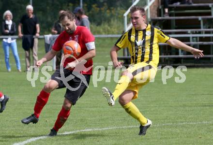 Fussball. 1. KLasse B. Maria Gail gegen Rothenthurn. Philipp Christian Stotz  (Maria Gail),   Mario Mihajlovic (Rothenthurn). Maria Gail, am 29.8.2021.
Foto: Kuess
---
pressefotos, pressefotografie, kuess, qs, qspictures, sport, bild, bilder, bilddatenbank