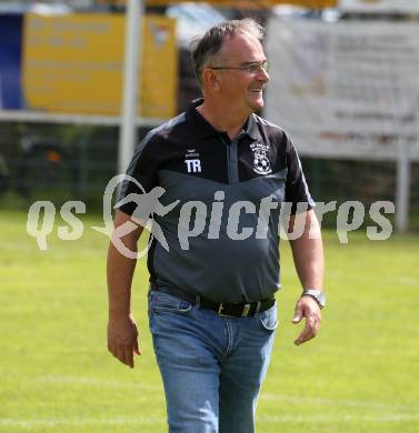 Fussball. 1. KLasse B. Maria Gail gegen Rothenthurn. Trainer Dragan Kunic  (Maria Gail). Maria Gail, am 29.8.2021.
Foto: Kuess
---
pressefotos, pressefotografie, kuess, qs, qspictures, sport, bild, bilder, bilddatenbank