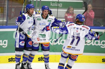 Eishockey Testspiel. EC Grand Immo VSV gegen HK Nitra.  Torjubel Joel Broda, Scott Kosmachuk, Philipp Linder (VSV). Villach, am 31.8.2021.
Foto: Kuess
www.qspictures.net
---
pressefotos, pressefotografie, kuess, qs, qspictures, sport, bild, bilder, bilddatenbank