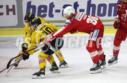 EBEL. Eishockey Bundesliga. KAC gegen	spusu Vienna Capitals. Matthew Fraser, (KAC),  Patrick Antal  (Vienna Capitals). Klagenfurt, am 17.9.2021.
Foto: Kuess
www.qspictures.net

---
pressefotos, pressefotografie, kuess, qs, qspictures, sport, bild, bilder, bilddatenbank