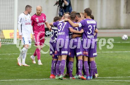 Fussball. Bundesliga. SK Austria Klagenfurt gegen  LASK.  Torjubel Turgay Gemicibasi, Patrick Greil, Markus Pink, Christopher Cvetko, Florian Rieder, Nicolas Wimmer, Thorsten Mahrer (Klagenfurt). Klagenfurt, am 19.9.2021.
Foto: Kuess
www.qspictures.net
---
pressefotos, pressefotografie, kuess, qs, qspictures, sport, bild, bilder, bilddatenbank