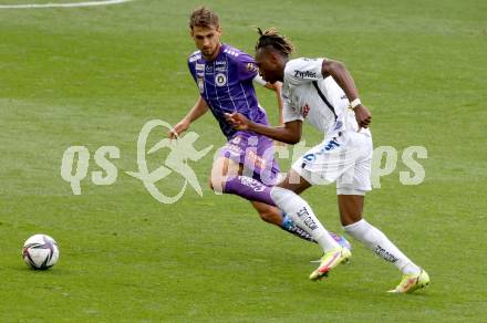 Fussball. Bundesliga. SK Austria Klagenfurt gegen  LASK. Thorsten Mahrer,   (Klagenfurt), Mamoudou Karamoko (LASK). Klagenfurt, am 19.9.2021.
Foto: Kuess
www.qspictures.net
---
pressefotos, pressefotografie, kuess, qs, qspictures, sport, bild, bilder, bilddatenbank