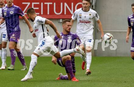 Fussball. Bundesliga. SK Austria Klagenfurt gegen  LASK.  Turgay Gemicibasi, (Klagenfurt), Sascha Horvath   (LASK). Klagenfurt, am 19.9.2021.
Foto: Kuess
www.qspictures.net
---
pressefotos, pressefotografie, kuess, qs, qspictures, sport, bild, bilder, bilddatenbank