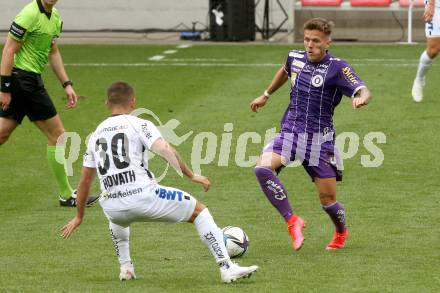 Fussball. Bundesliga. SK Austria Klagenfurt gegen  LASK.  Florian Rieder,  (Klagenfurt), Sascha Horvath (LASK). Klagenfurt, am 19.9.2021.
Foto: Kuess
www.qspictures.net
---
pressefotos, pressefotografie, kuess, qs, qspictures, sport, bild, bilder, bilddatenbank