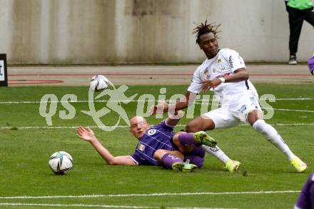 Fussball. Bundesliga. SK Austria Klagenfurt gegen  LASK.  Nicolas Wimmer,  (Klagenfurt), Mamoudou Karamoko (LASK). Klagenfurt, am 19.9.2021.
Foto: Kuess
www.qspictures.net
---
pressefotos, pressefotografie, kuess, qs, qspictures, sport, bild, bilder, bilddatenbank