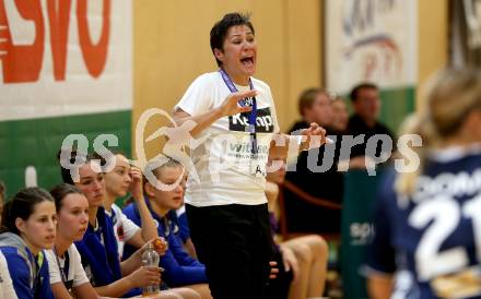 Handball. Bundesliga. Frauen.  	SC witasek Ferlach/Feldkirchen gegen roomz JAGS WV.   Trainerin Iva Kanjugovic (Ferlach).. Ferlach, 25.9.2021.
Foto: Kuess
---
pressefotos, pressefotografie, kuess, qs, qspictures, sport, bild, bilder, bilddatenbank