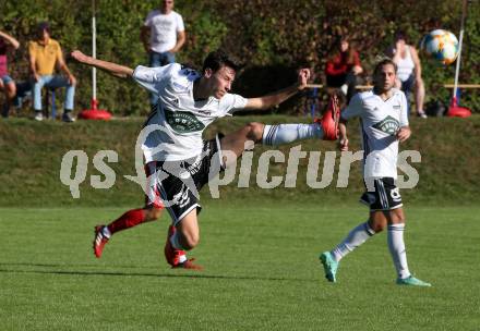 Fussball. Kaerntner Liga. Ferlach Atus gegen St. Michael/Bl..   Amar Joldic  (St. Michael). Ferlach, am 25.9.2021.
Foto: Kuess
www.qspictures.net
---
pressefotos, pressefotografie, kuess, qs, qspictures, sport, bild, bilder, bilddatenbank