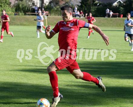 Fussball. Kaerntner Liga. Ferlach Atus gegen St. Michael/Bl.. Lukas Jaklitsch   (Ferlach). Ferlach, am 25.9.2021.
Foto: Kuess
www.qspictures.net
---
pressefotos, pressefotografie, kuess, qs, qspictures, sport, bild, bilder, bilddatenbank