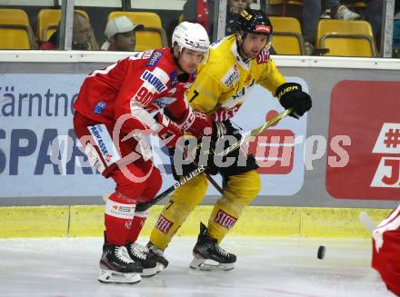 EBEL. Eishockey Bundesliga. KAC gegen	spusu Vienna Capitals. Matthew Fraser,  (KAC),  Matthew Prapavessis (Vienna Capitals). Klagenfurt, am 1.10.2021.
Foto: Kuess
www.qspictures.net

---
pressefotos, pressefotografie, kuess, qs, qspictures, sport, bild, bilder, bilddatenbank