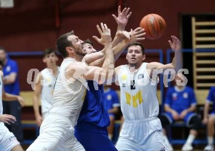 Basketball Austria Cup 2020/2021.  Woerthersee Piraten gegen BBU Salzburg.  Maximilian Kunovjanek (Piraten), Guillermo SÃ¡nchez Daza (BBU Salzburg). Klagenfurt, am 2.10.2021.
Foto: Kuess
www.qspictures.net

---
pressefotos, pressefotografie, kuess, qs, qspictures, sport, bild, bilder, bilddatenbank