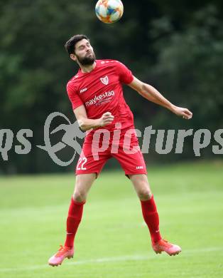 Fussball. Kaerntner Liga. Ferlach Atus gegen Dellach/Gail.  Stephan Buergler (Ferlach). Ferlach, am 9.10.2021.
Foto: Kuess
www.qspictures.net
---
pressefotos, pressefotografie, kuess, qs, qspictures, sport, bild, bilder, bilddatenbank